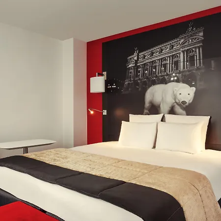 Hotel Mercure Opera Louvre Paris