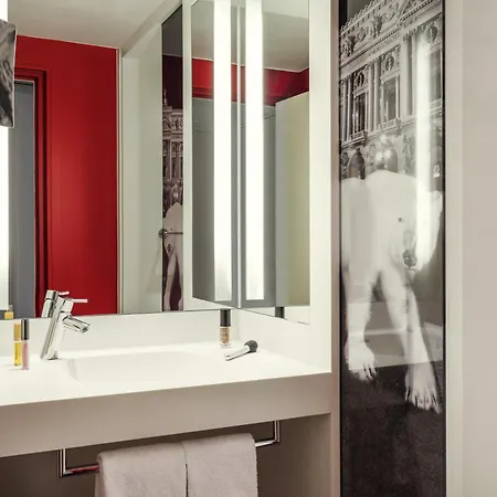 Mercure Opera Louvre Hotel 4*
