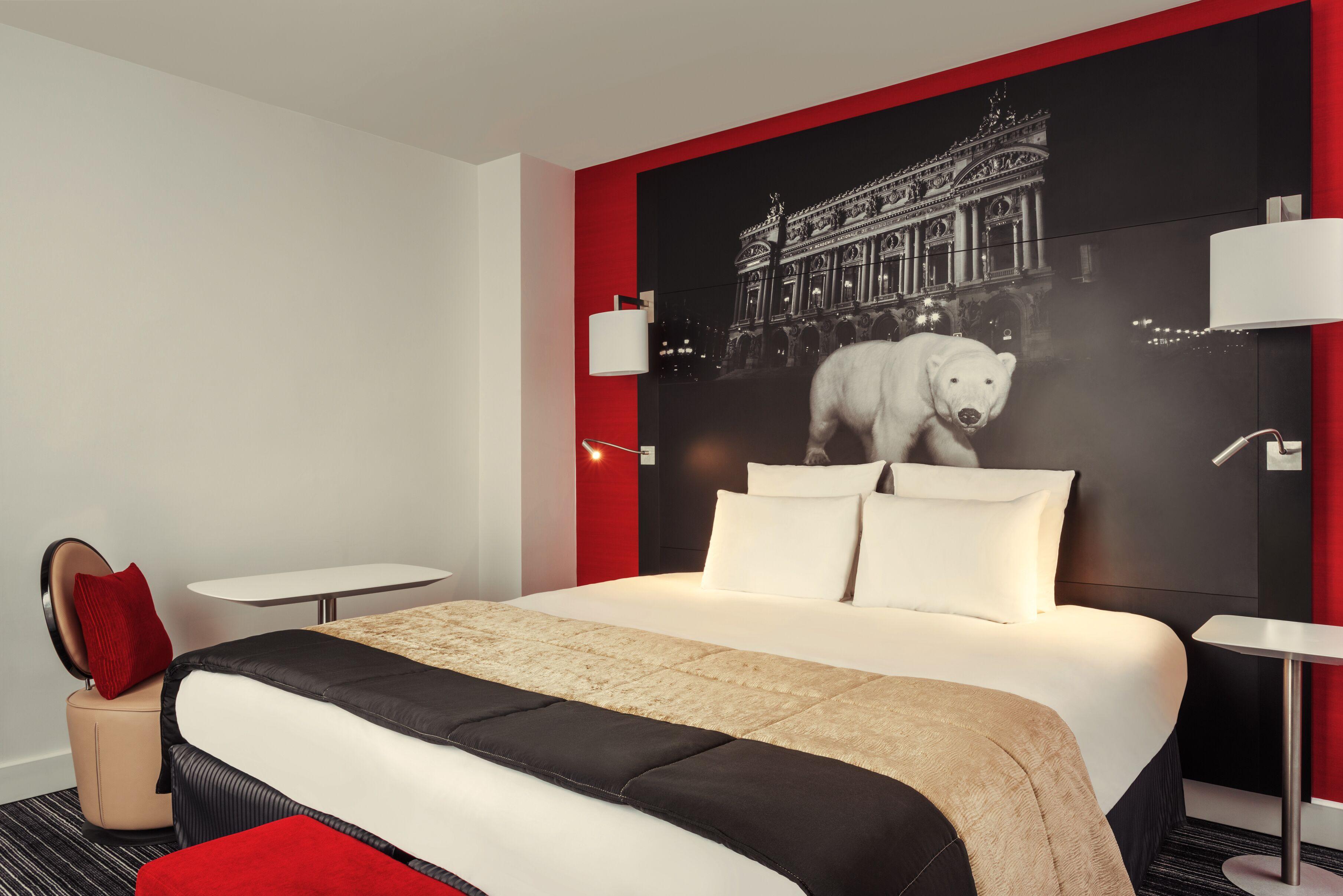 Hotel Mercure Opera Louvre Paris