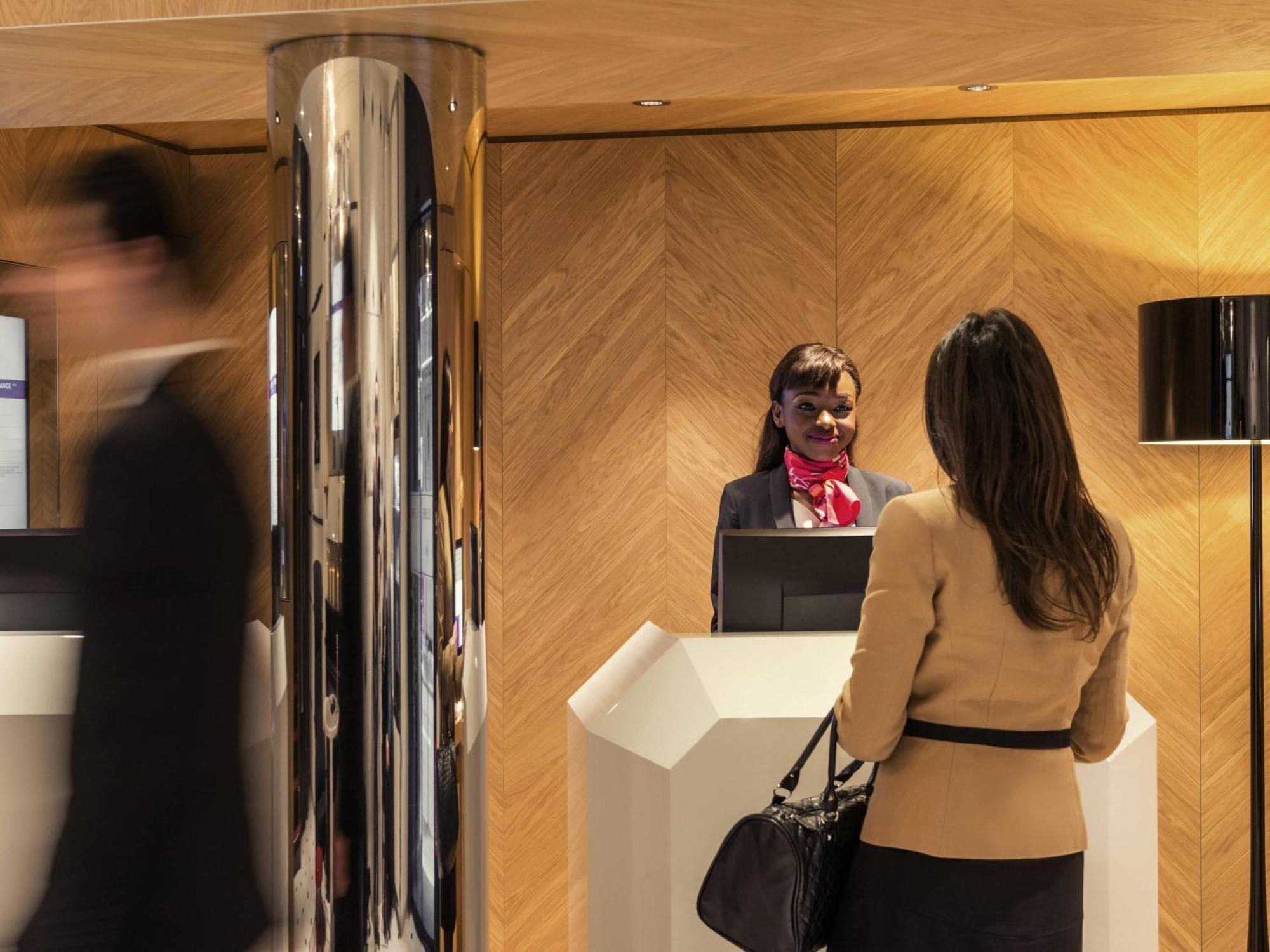 Mercure Opera Louvre 4*