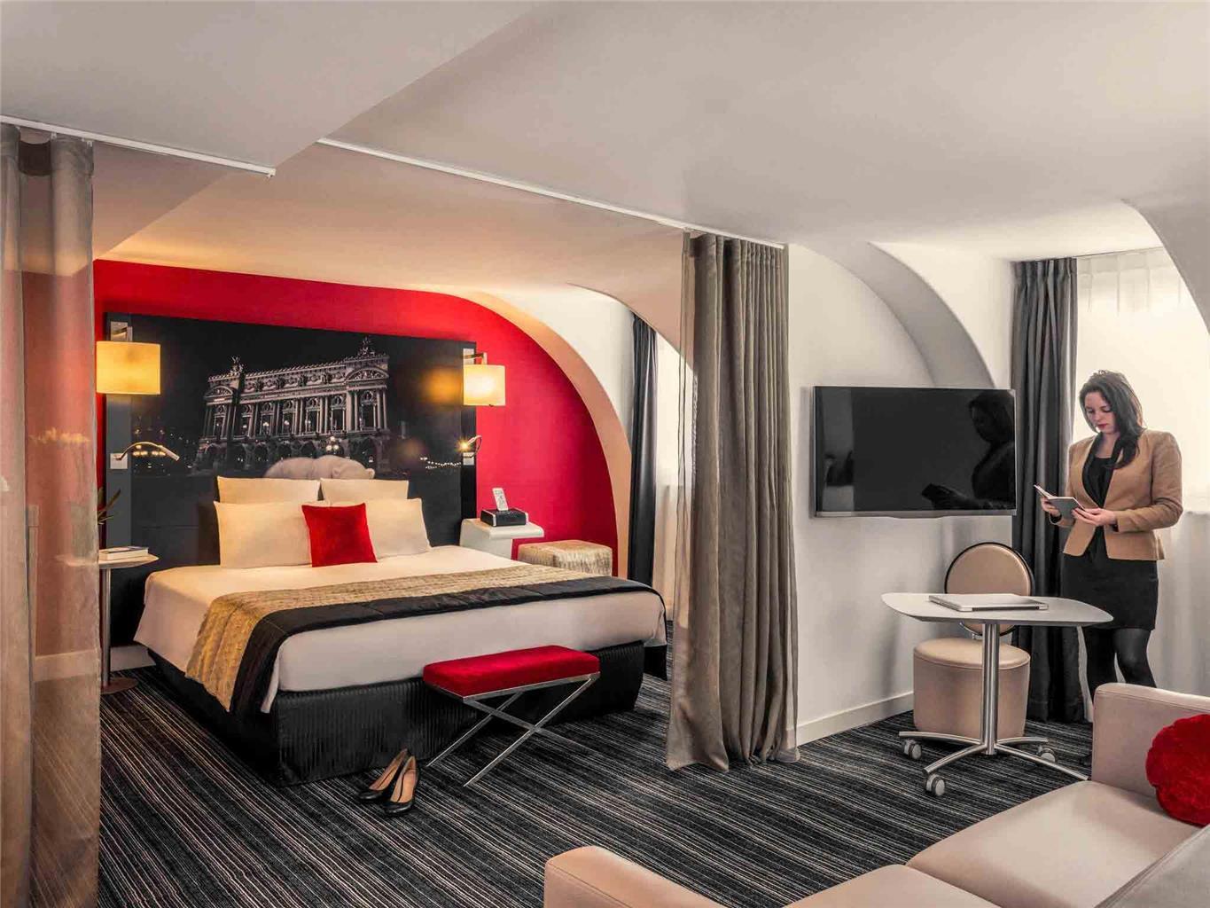 Hotel Mercure Opera Louvre