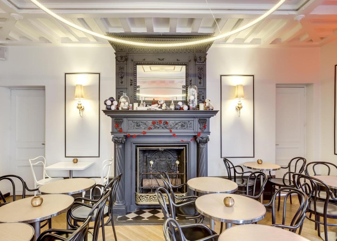 Hotel Mercure Opera Louvre Paris